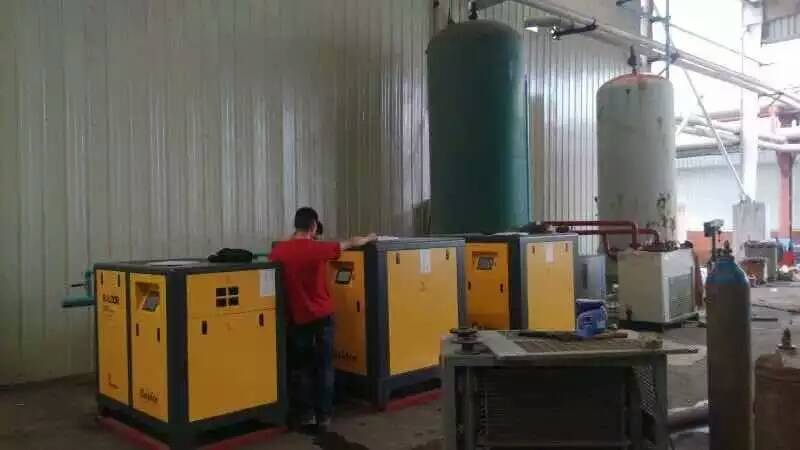 screw air compressors0